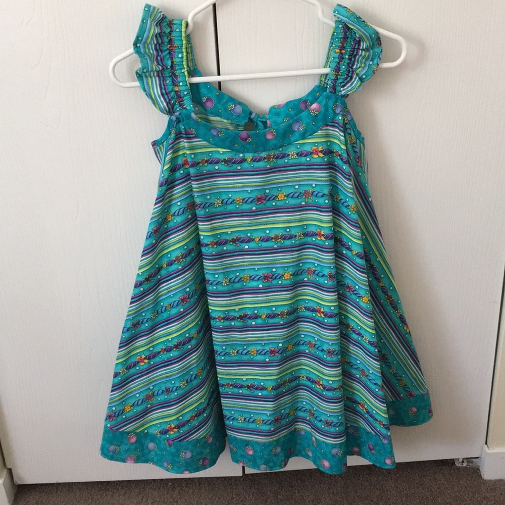 Girl’s sundress